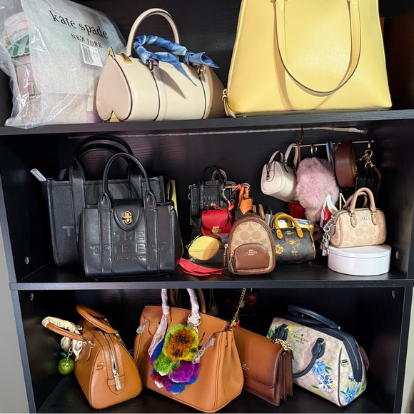 Live Show Flyer *Like & Share* - Picture 7 of 9